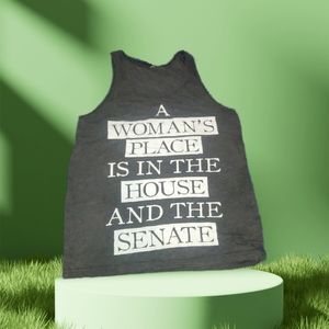 Tank top women's size medium